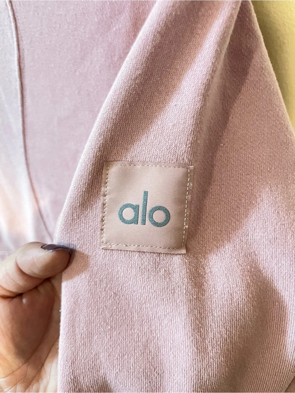 ALO Yoga Make Waves Hoodie Sunset Pink Tonal Small